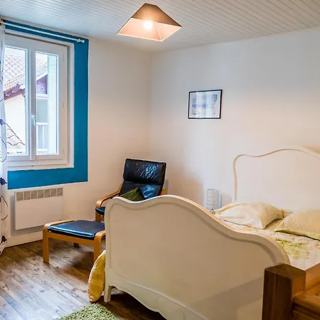 Maison Agreable En Centre Historique 펜션 *
